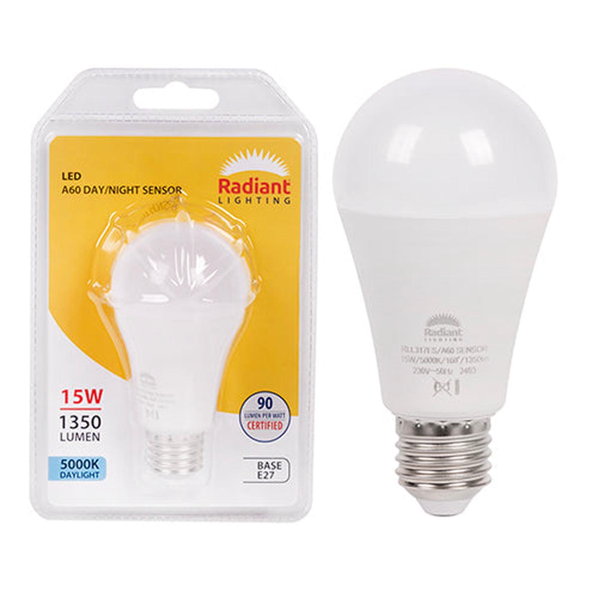 Radiant LED Globe A60 Day/Night Sensor 15W E27 5000K N